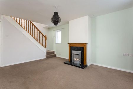 2 bedroom semi-detached house to rent - Photo 2