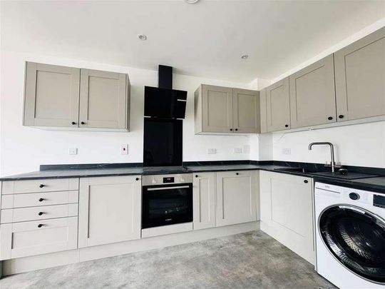 Martin Court, Hastings - Photo 1