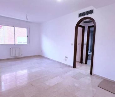 Piso de alquiler en Calle Santa Rosalía, 28, Barrio de Zaidín - Photo 1