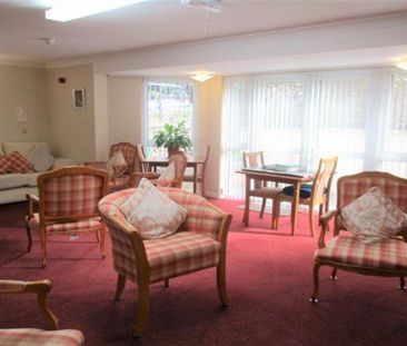 2 bedroom retirement property to rent - Photo 1