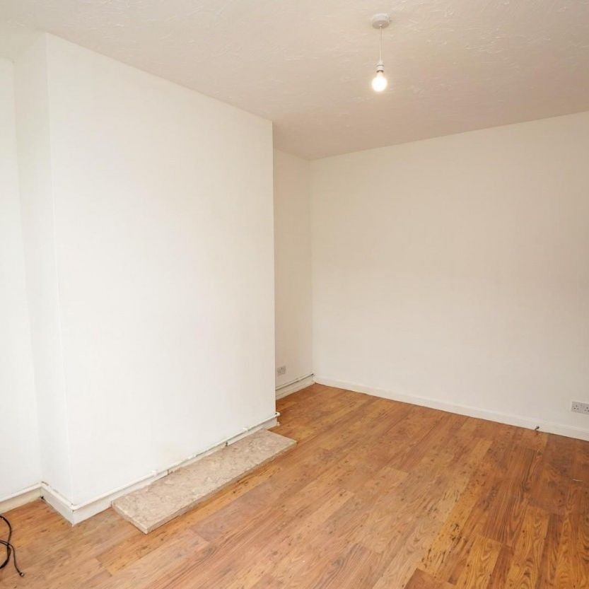 2 bed House - Terraced for Rent - Photo 1
