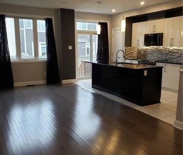 For Lease - 920 KILBIRNIE Drive, Barrhaven, Ontario - Photo 6