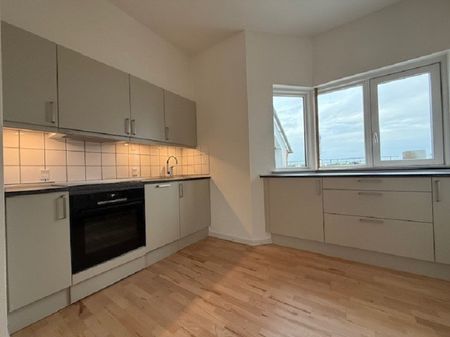 Skøn 2-værelses lejlighed i dejligt kompleks. - Photo 4