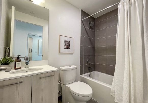 For Lease - 65 Mutual St N/A Unit# 3206, Toronto, Ontario - Photo 1