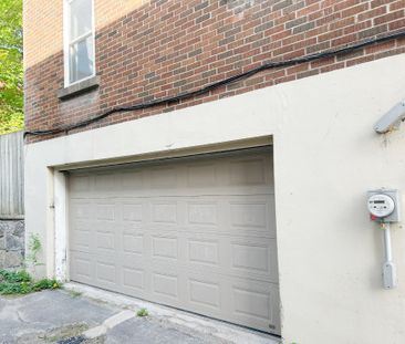 4889 Av. Montclair Montréal (Côte-des-Neiges, QC H4V - Photo 3