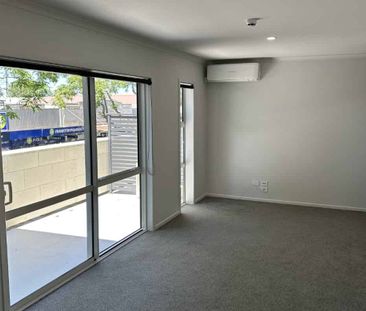 Near New Apartment in Frankton - Photo 4