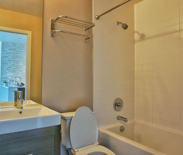 For Lease - 70 Forest Manor Road Unit# 2011, Toronto, Ontario - Photo 3