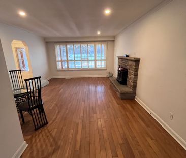 For Lease - 3407 Countryside Drive Unit# Main, Brampton, Ontario - Photo 1