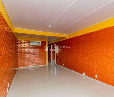 Casa com 7 quartos e 360m² para alugar em Anchieta, Porto Alegre. - Foto 4