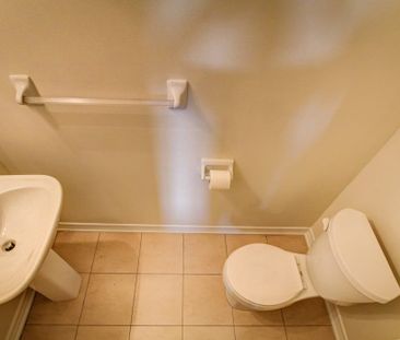 For Lease - 37 Drewry Avenue Unit# 5, Toronto, Ontario - Photo 6