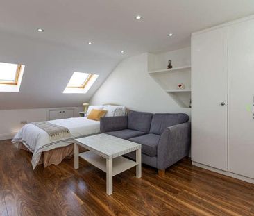 Warwick Road, Bounds Green, N11 - Photo 2