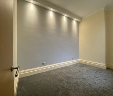 Flat 5, 39, West Cliff, Preston - Photo 3