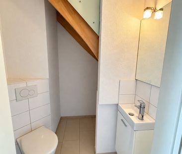 Moderne 1.5-Zimmer-Maisonettewohnung in Füllinsdorf - Photo 6