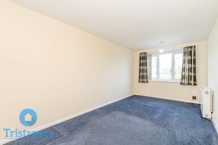 2 bed Apartment for Rent - Photo 2