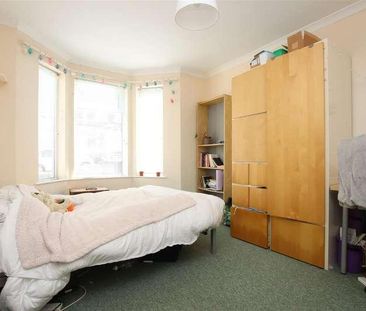 Coronation Avenue, Bath, BA2 - Photo 6