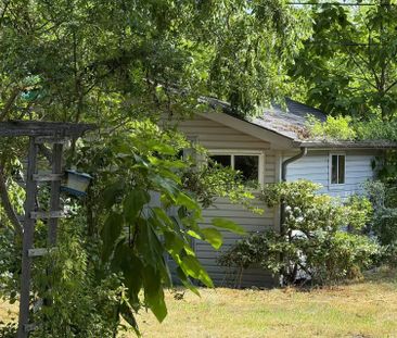 For Lease - 7 Weir Crescent, Toronto, Ontario - Photo 4