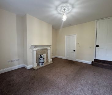 2 bedroom house to rent - Photo 1
