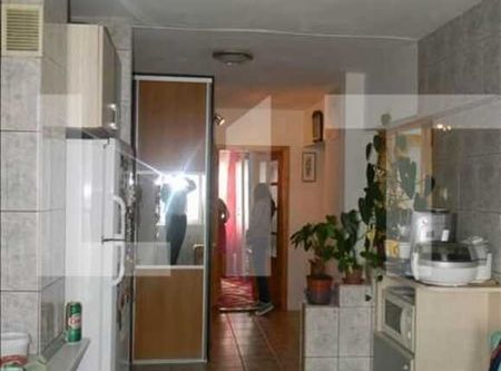 3 camere de inchiriat, 74 mp utili, zona Calea Floresti, cu parcare si boxa - Photo 5