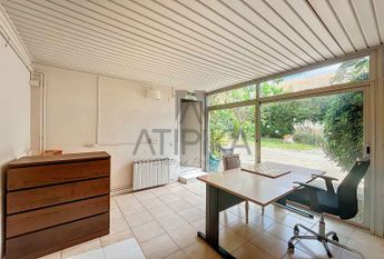 Casa señorial junto a la Clínica Teknon, Barcelona