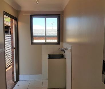 Family Living in Peaceful Surrounds - Photo 4