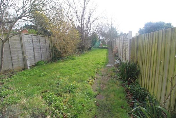 2 bedroom terraced house to rent - Photo 1