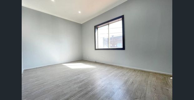 BILLS INCLUDED !! Newly Renovated 3 Bedroom House in Belmore for Rent - Photo 1