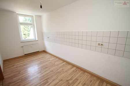 Gemütliche 3-Raum-Dachgeschosswohnung mit zusätzlichem Appartement! - Foto 5