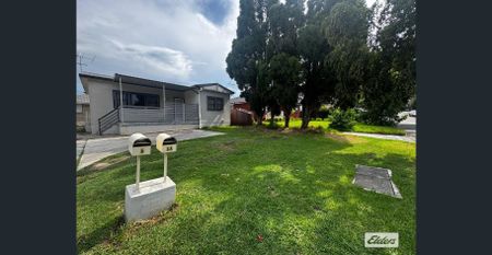 Spacious 3 bedroom house! - Photo 5