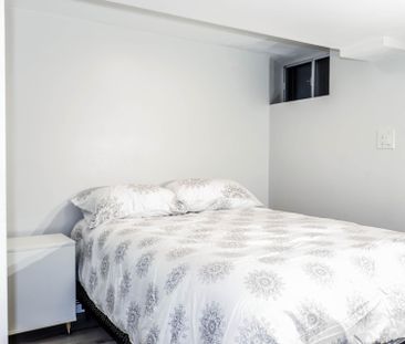 For Lease - 222 Markham Street Unit# Bsmt, Toronto, Ontario - Photo 2