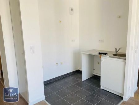 Location Appartement 2 pièces 36m² LE BLANC MESNIL 93150 - Photo 2