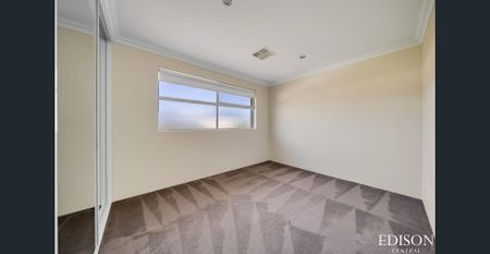 Sophisticated Family Residence in Prime North Perth - Photo 4