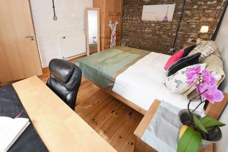 5 bedroom flat to rent - Photo 4