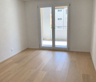 Appartement moderne de 2,5 pièces avec très grand balcon - Photo 5