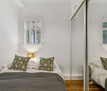 1 bedroom flat to rent - Photo 6