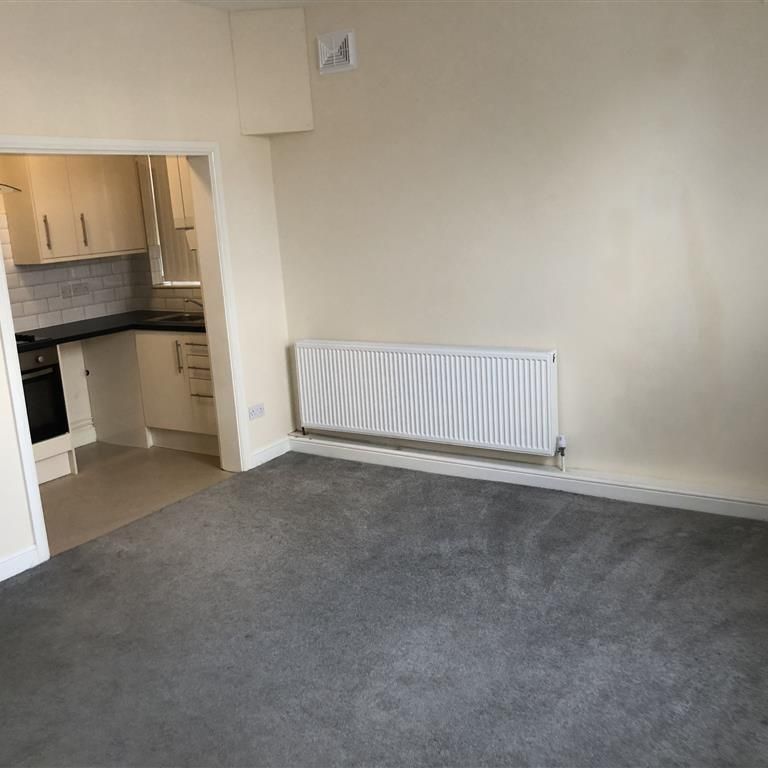 Warwick Road - Photo 1