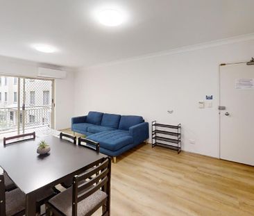 Chippendale - Photo 5