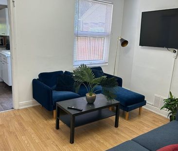 2 Bed Terraced House, Shakleton Road, CV5 - Photo 6