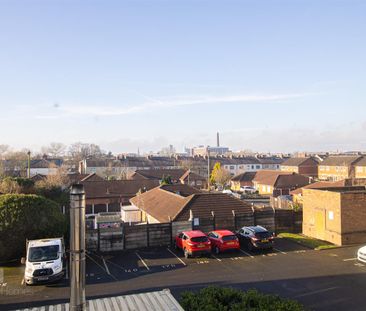 2-Bed Apartment to Let on Samuel Street, Preston - Photo 6