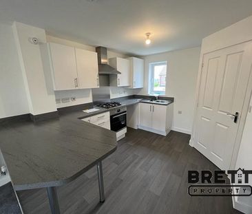 2 bedroom semi-detached house to rent - Photo 3