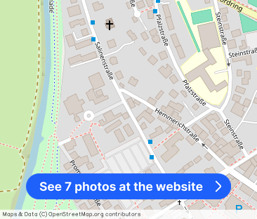 Herrliche Aussicht: Neuwertige 3 Zi-Wohnung mit Lift + Balkon, Einb... - Photo 1