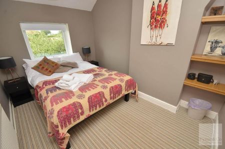 3 bedroom semi-detached house to rent - Photo 3