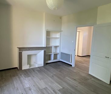 Location Appartement 3 pièces 42m² AUBENAS 07200 - Photo 2