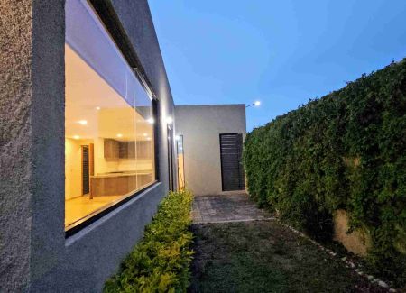 RENTA DE CASA en Zakia de CAISA UN PISO CON JARDÍN - Photo 3