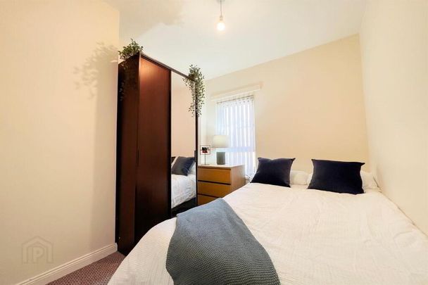 Room 2, 40 Nansen Street, Belfast, BT12 6AT - Photo 1