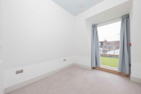 5 bedroom terraced house to rent - Photo 5
