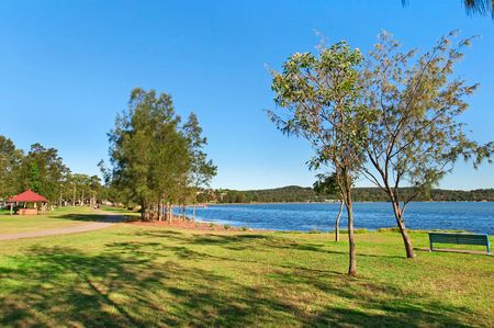 1/15 Yorston Street, Warners Bay NSW 2282 - Townhouse For Rent | Domain - Photo 3