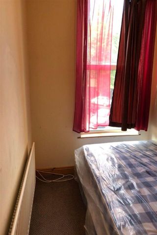 2, 40, Cromwell Road, Belfast, BT7 1JX - Photo 3