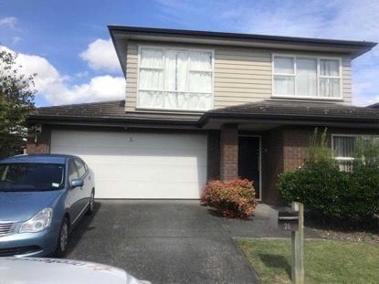 Large Family Home - Photo 3