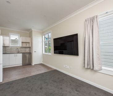 b/15 Hall Street, Newtown - Photo 6