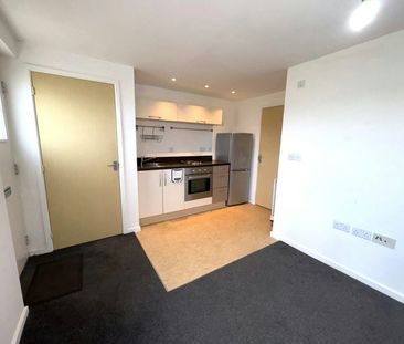 Putnam Drive, Lincoln, LN2 - Photo 2